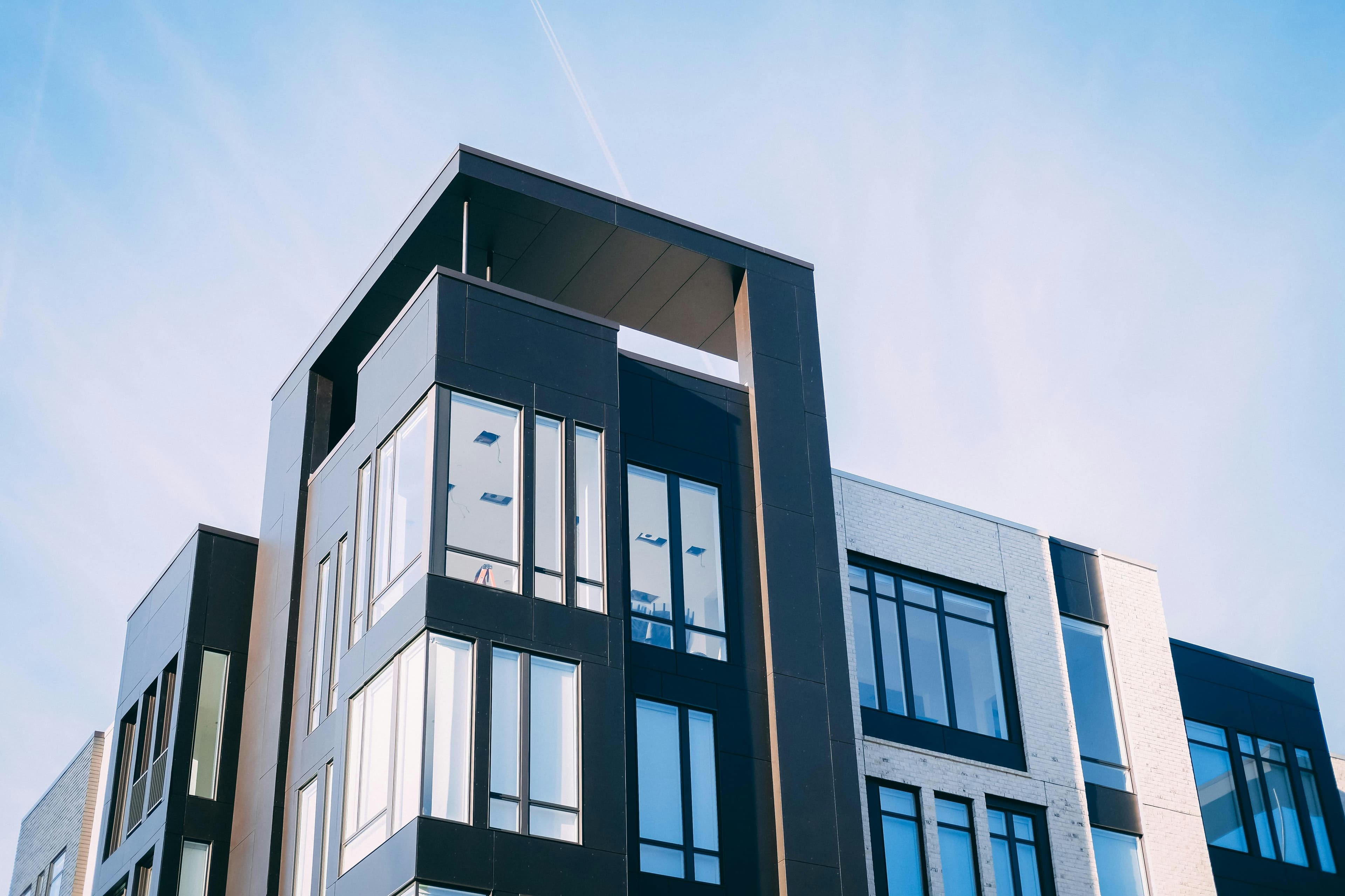 Waterfront Luxury Apartment – Lekki
